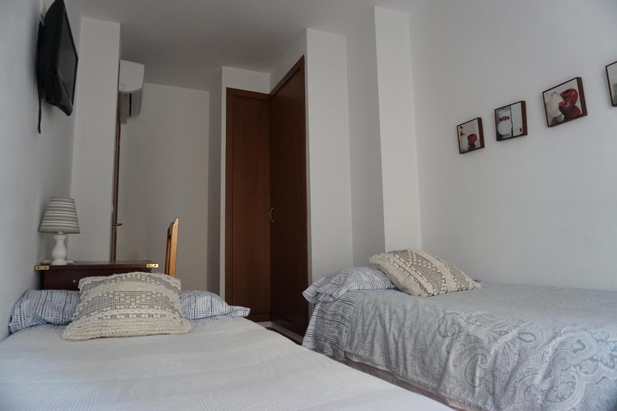 La Korolada Guesthouse Alicante Luaran gambar